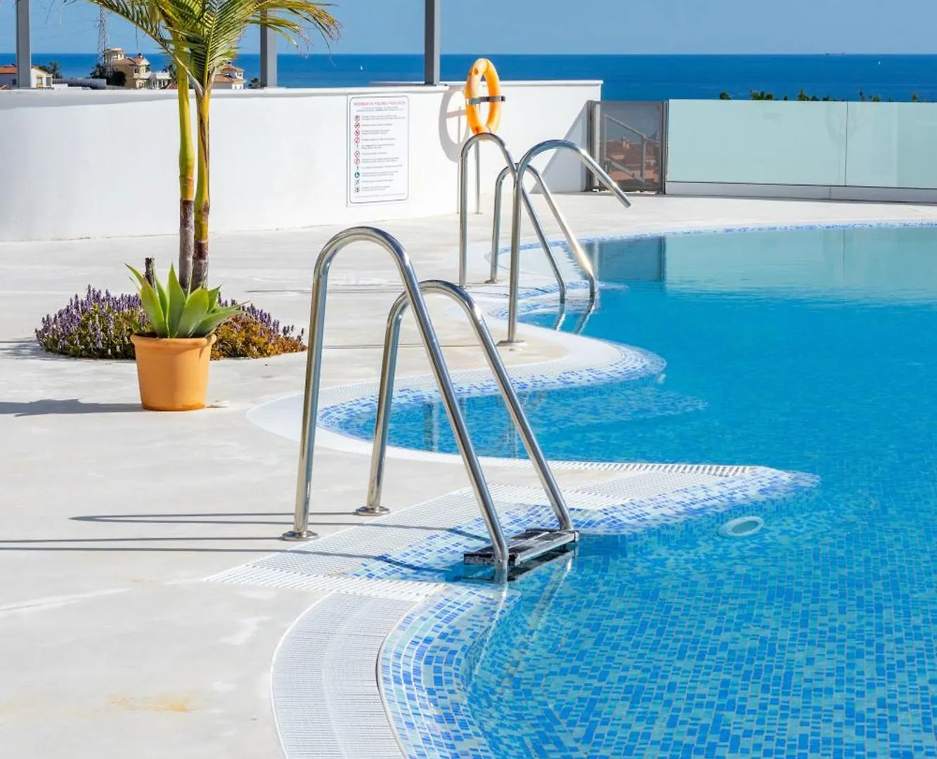 Monte Paraiso Apartment In Fuengirola By Costarentals - Ref 105